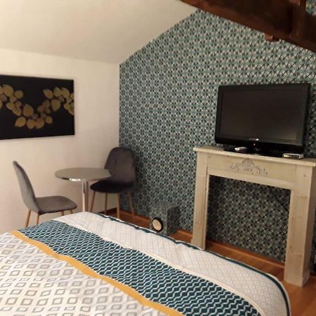 Chambre Sergeanne Doulezon Exteriör bild