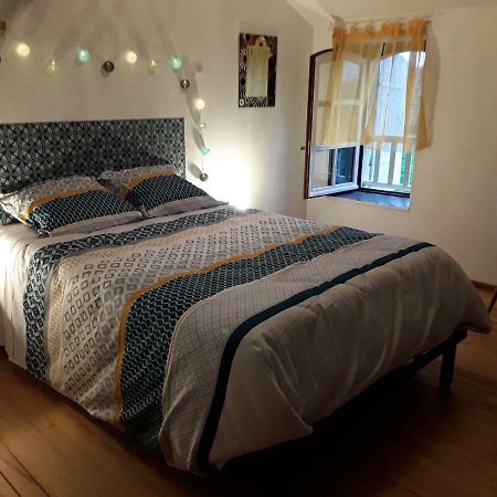 Chambre Sergeanne Doulezon Exteriör bild