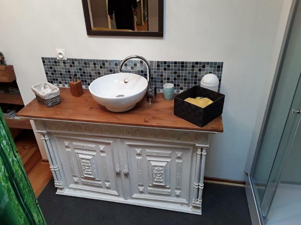 Chambre Sergeanne Doulezon Exteriör bild